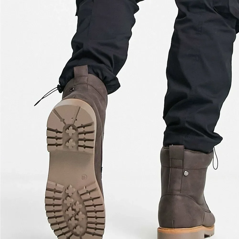Jack & Jones faux leather brown size 8 lace up boots‎ in cognac brown NWT in box